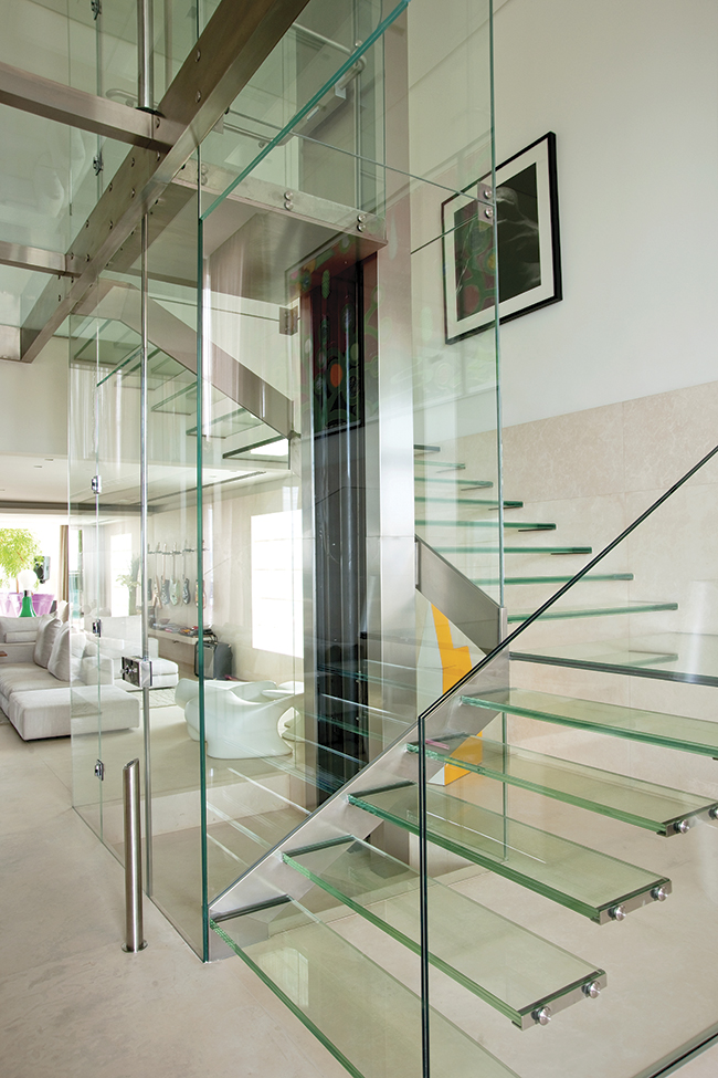 Escadas de vidro