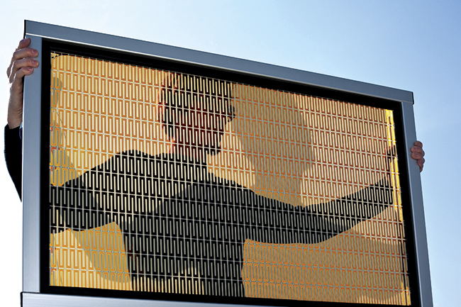 Módulo solar colorido